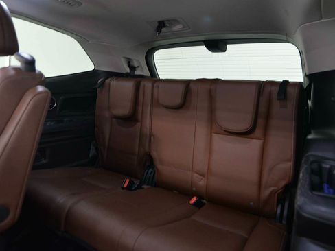 Used 2019 Subaru Ascent Touring w/ Popular Package #2A AWD/4WD image 12