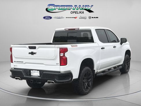 Used 2025 Chevrolet Silverado 1500 LT Trail Boss w/ LT Trail Boss Premium Package AWD/4WD image 14