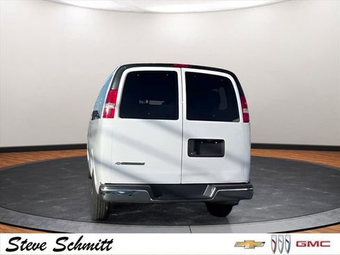 Used 2020 Chevrolet Express 3500 LT w/ LT Preferred Equipment Group image 8