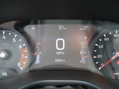 Used 2026 Jeep Compass Limited AWD/4WD image 21