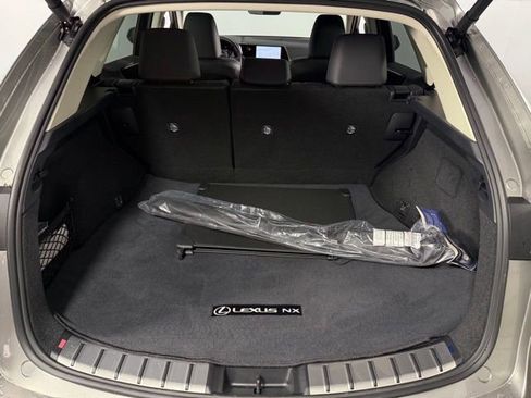 Used 2024 Lexus NX 250 FWD image 21