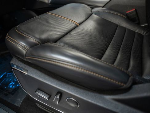 Certified 2023 Ford F150 Platinum image 48