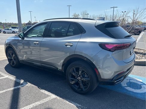 Used 2025 Buick Envision Sport Touring AWD/4WD image 4