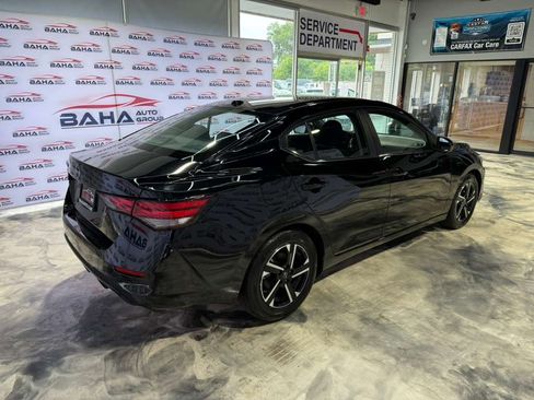 Used 2025 Nissan Sentra SV FWD image 5