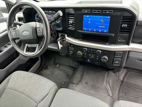 Used 2023 Ford F350 XLT image 11