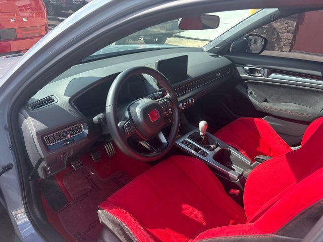 Used 2025 Honda Civic Type R image 7