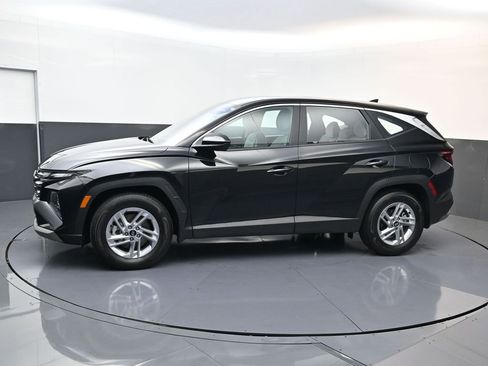 Used 2026 Hyundai Tucson SE FWD image 7