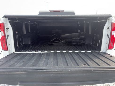 Used 2019 Chevrolet Silverado 1500 Custom Trail Boss w/ Custom Convenience Package image 8