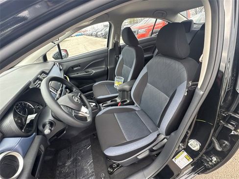New 2025 Nissan Versa SV image 11