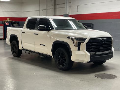 Used 2024 Toyota Tundra SR5 image 2