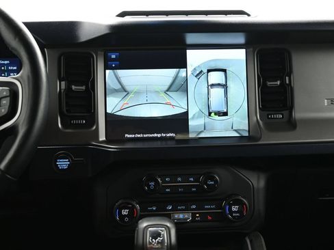 Used 2021 Ford Bronco First Edition AWD/4WD image 21