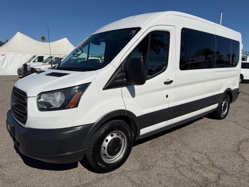 Used 2017 Ford Transit 350 XL image 12
