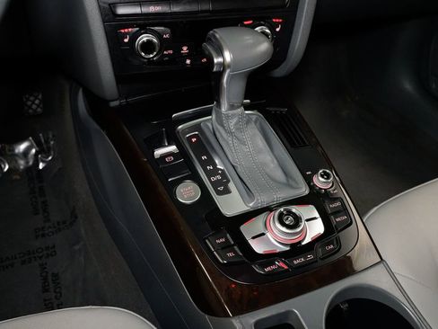 Used 2015 Audi A4 2.0T Premium Plus w/ Technology Package image 19