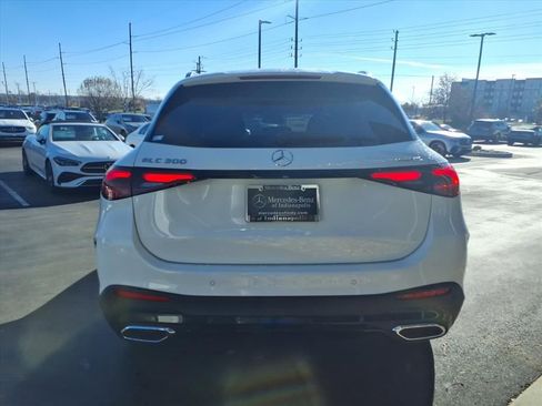 New 2026 Mercedes-Benz GLC 300 4MATIC image 5