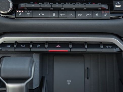 New 2026 Toyota Tundra Platinum image 27