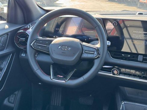 New 2026 Chevrolet Equinox RS w/ Convenience Package III image 8