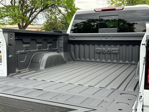 New 2026 GMC Sierra 1500 Elevation w/ Elevation Premium Package AWD/4WD image 45
