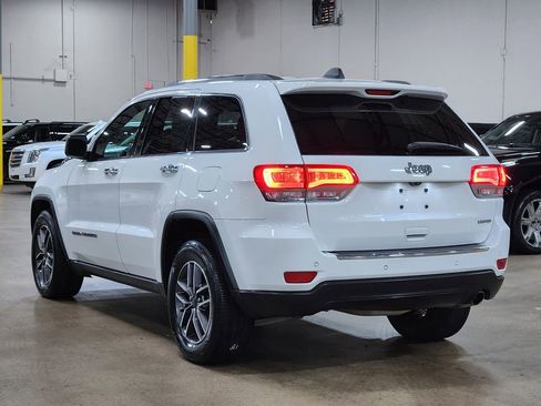Used 2019 Jeep Grand Cherokee Limited image 11