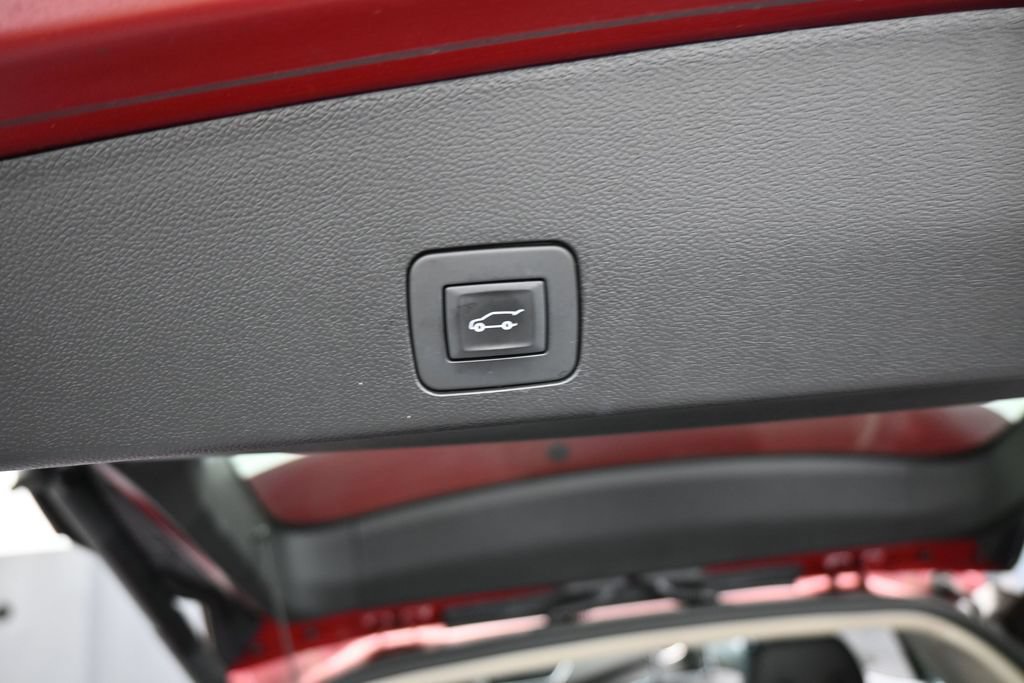 Used 2023 Buick Encore GX Select w/ Sport Touring Package FWD image 45