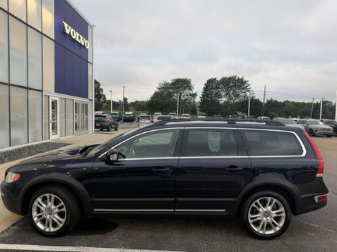 Used 2016 Volvo XC70 T5 Premier w/ Protection Package AWD/4WD image 10