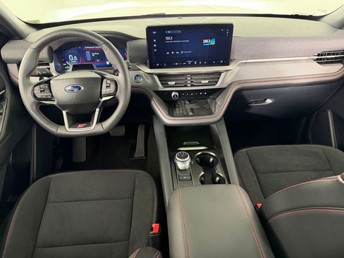 Used 2025 Ford Explorer ST AWD/4WD image 13