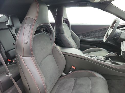 Used 2025 Dodge Charger Daytona Scat Pack w/ Track Pack image 13