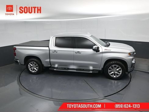 Used 2019 Chevrolet Silverado 1500 LTZ AWD/4WD image 47