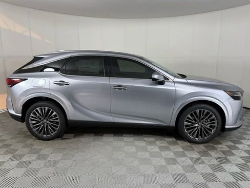 New 2026 Lexus RX 450h AWD image 11