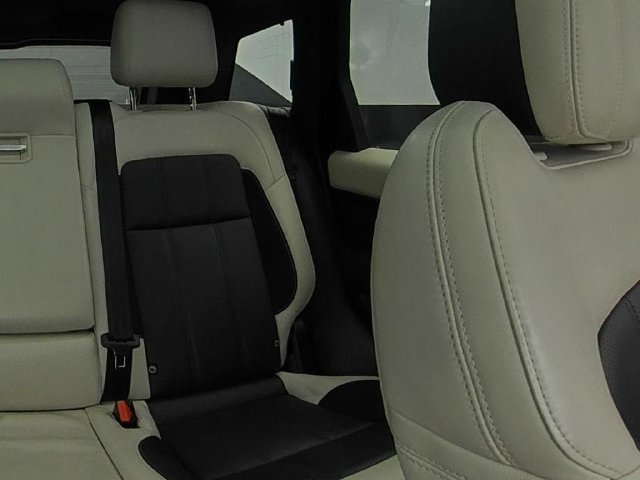 Used 2019 Land Rover Range Rover Sport HST AWD/4WD image 34