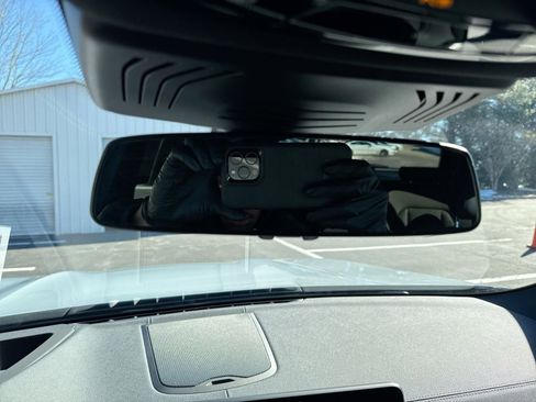 Used 2024 BMW X3 M40i image 15