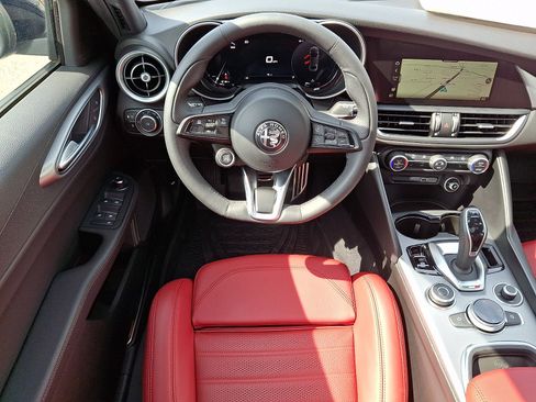 Used 2024 Alfa Romeo Giulia Ti w/ Performance Driving Package AWD/4WD image 12