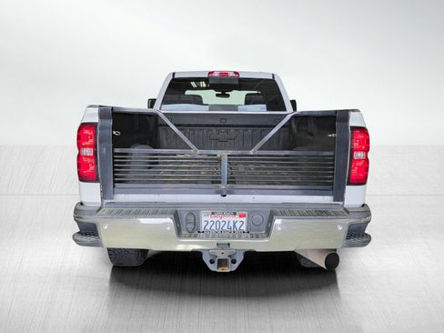 Used 2018 Chevrolet Silverado 3500 LTZ w/ Duramax Plus Package image 6