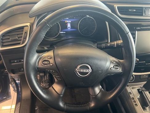 Used 2023 Nissan Murano SV image 23