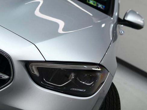 Used 2025 Mercedes-Benz C 300 4MATIC Sedan image 7