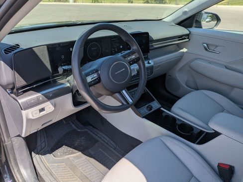 Used 2024 Hyundai Kona Limited AWD/4WD image 14