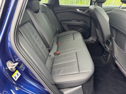 Used 2023 Audi Q4 e-tron Premium Plus image 26