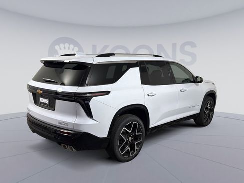 New 2026 Chevrolet Traverse High Country FWD image 7