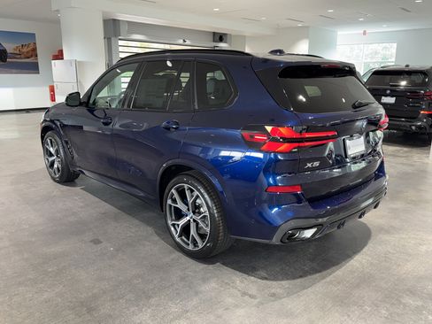 New 2026 BMW X5 xDrive50e w/ M Sport Package image 5