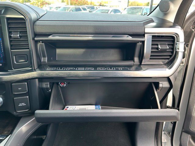 Used 2024 Ford F350 Lariat w/ Black Appearance Package AWD/4WD image 39
