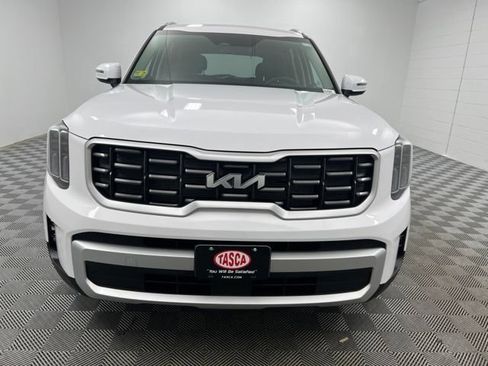 Used 2024 Kia Telluride S w/ S Sunroof Package AWD/4WD image 3
