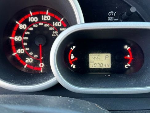 Used 2009 Pontiac Vibe GT image 14