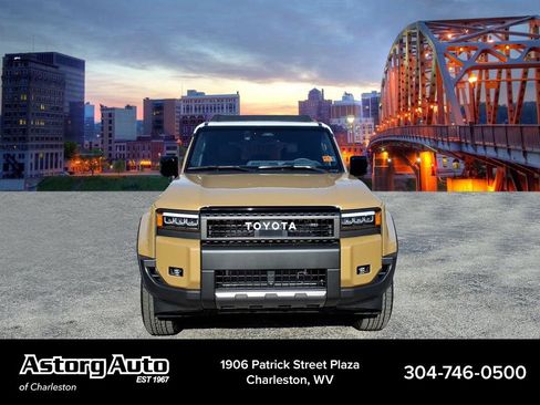 Used 2025 Toyota Land Cruiser image 8