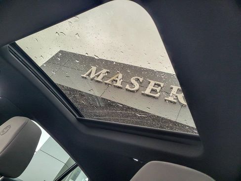 New 2025 Alfa Romeo Tonale image 10