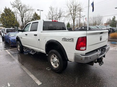 Used 2017 RAM 2500 Tradesman w/ Chrome Appearance Group image 4