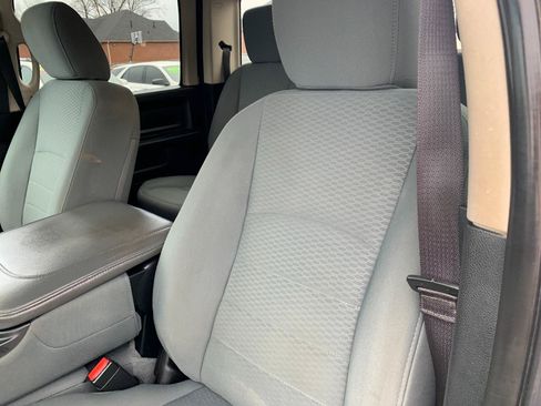 Used 2013 RAM 1500 Express AWD/4WD image 12