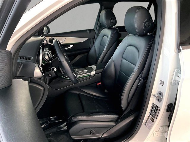 Used 2022 Mercedes-Benz GLC 300 image 27