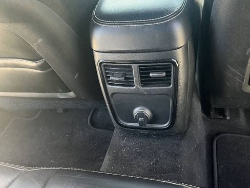 Used 2014 Chrysler 300 S AWD/4WD image 14