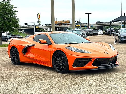 Used 2023 Chevrolet Corvette Stingray Preferred Conv w/ Z51 Performance Package RWD image 10