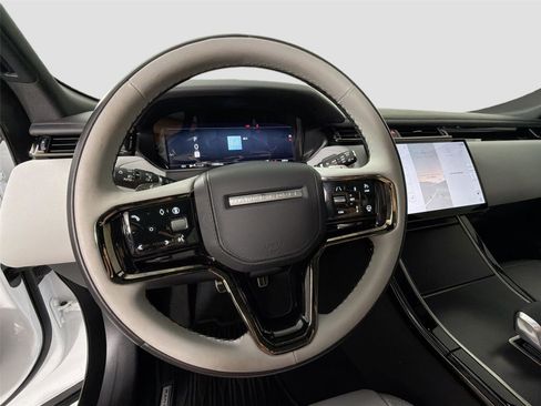 Certified 2026 Land Rover Range Rover Velar Dynamic SE AWD/4WD image 11