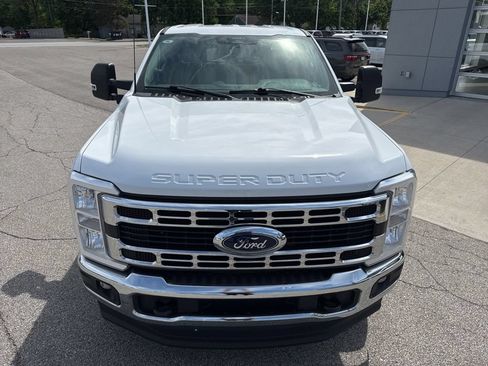 Used 2024 Ford F250 XLT AWD/4WD image 13